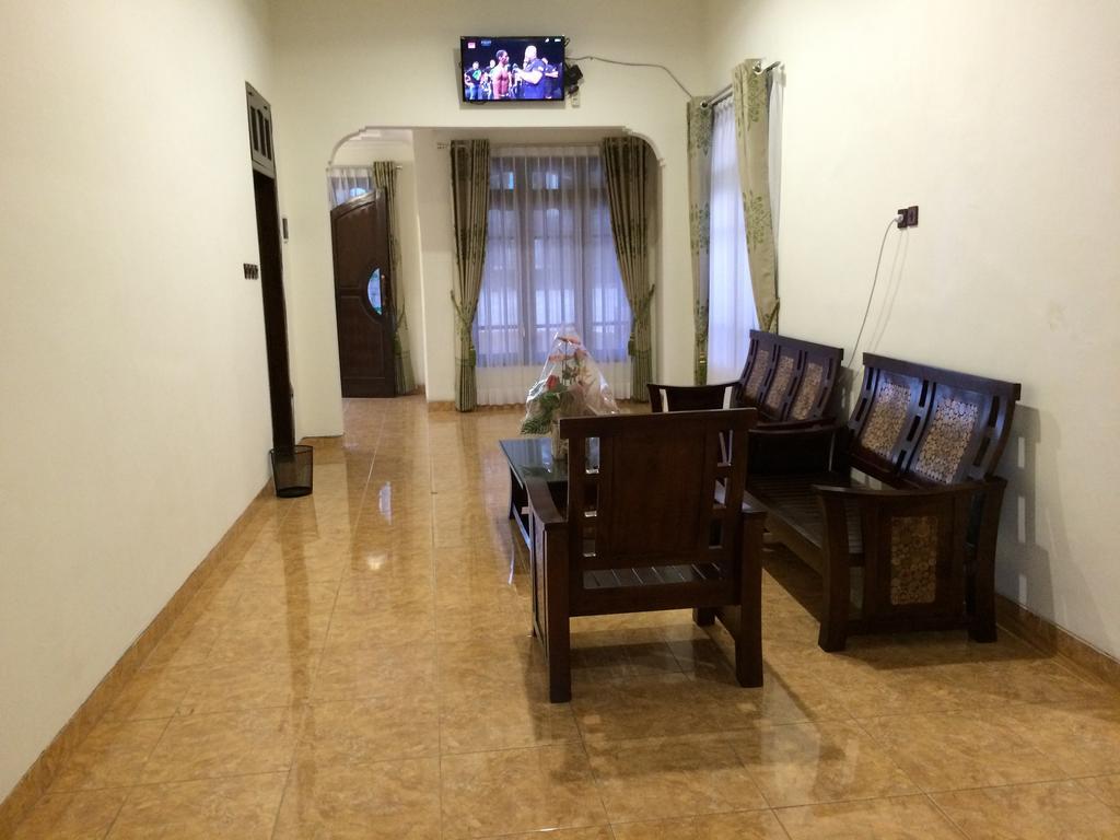 Shakila Guest House Маланг Экстерьер фото