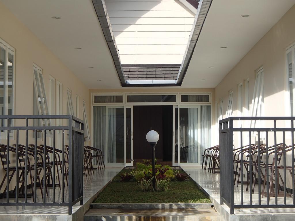 Shakila Guest House Маланг Экстерьер фото