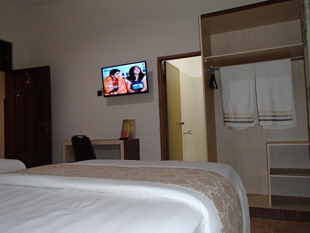 Shakila Guest House Маланг Номер фото